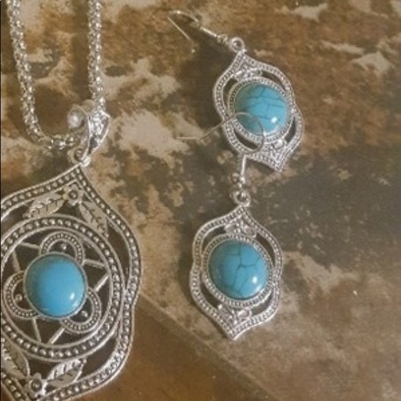 Trendy Artisan Retro Style Tibetian Silver Jewely - Picture 6 of 9